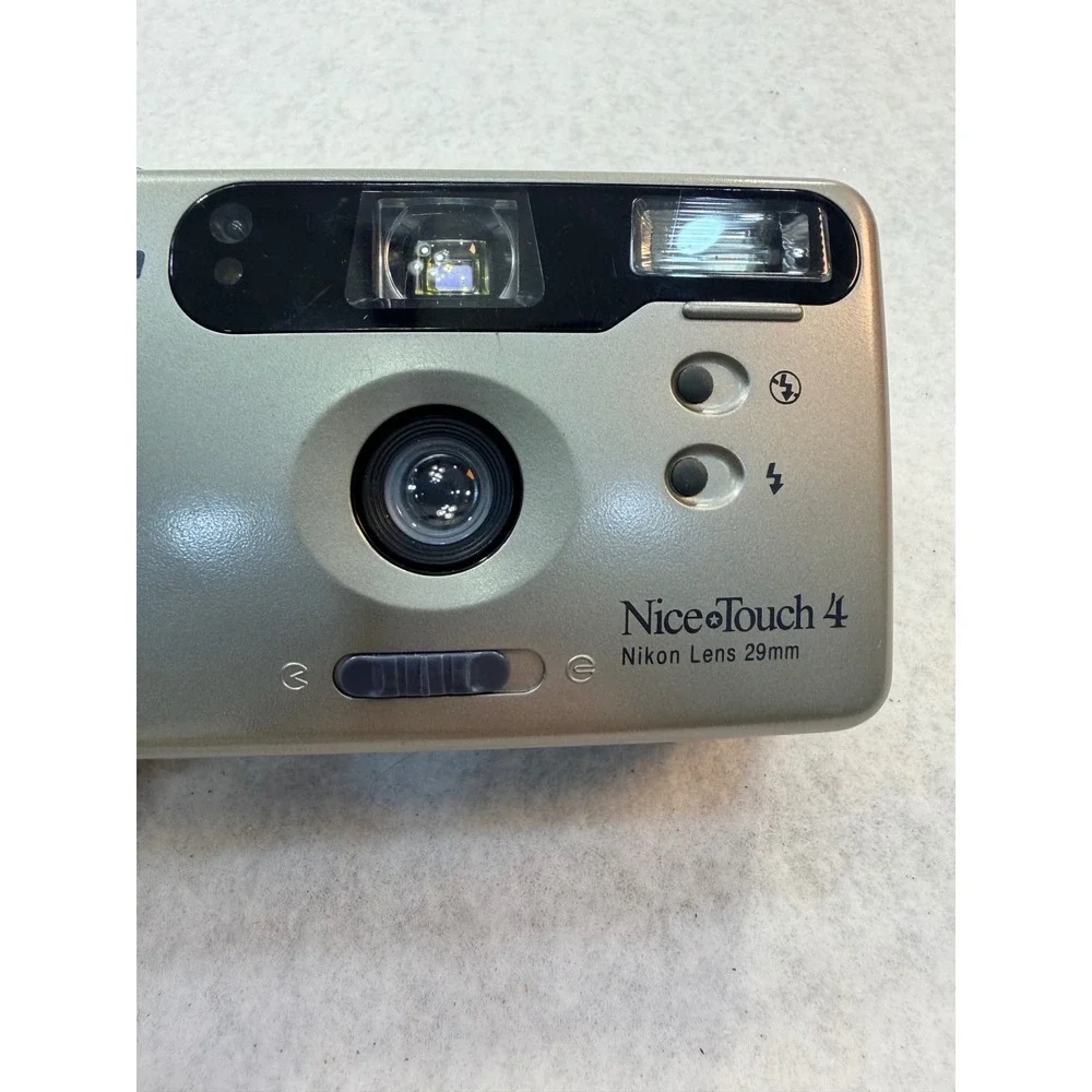 Nikon NiceTouch 4 35mm Film Camera Silver Black 29mm Lens Point & Shoot Untested